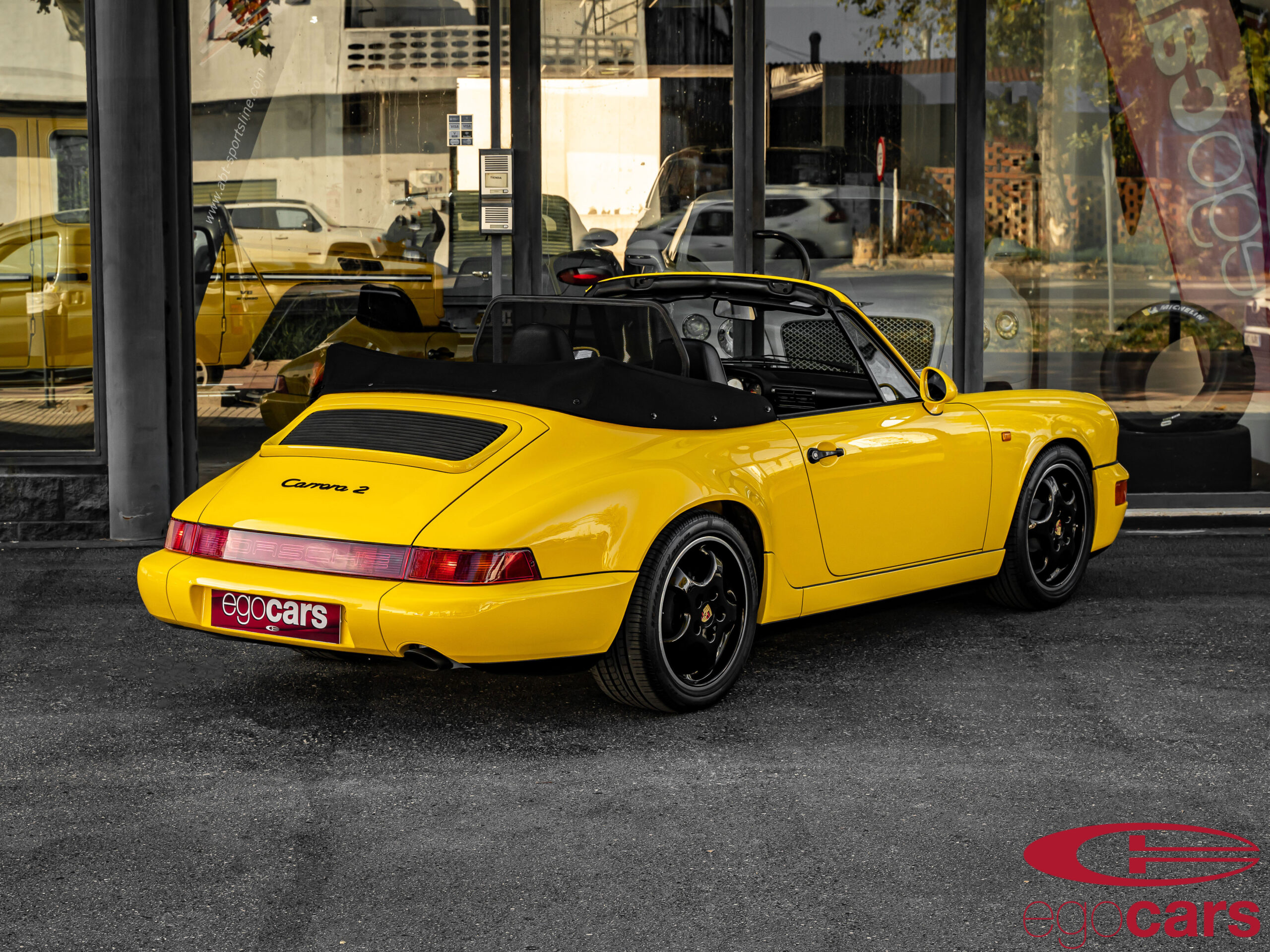 964-CARRERA-2-PTS-FERRARI-GELB-EGOCARS_7-scaled.jpg?1742578362186