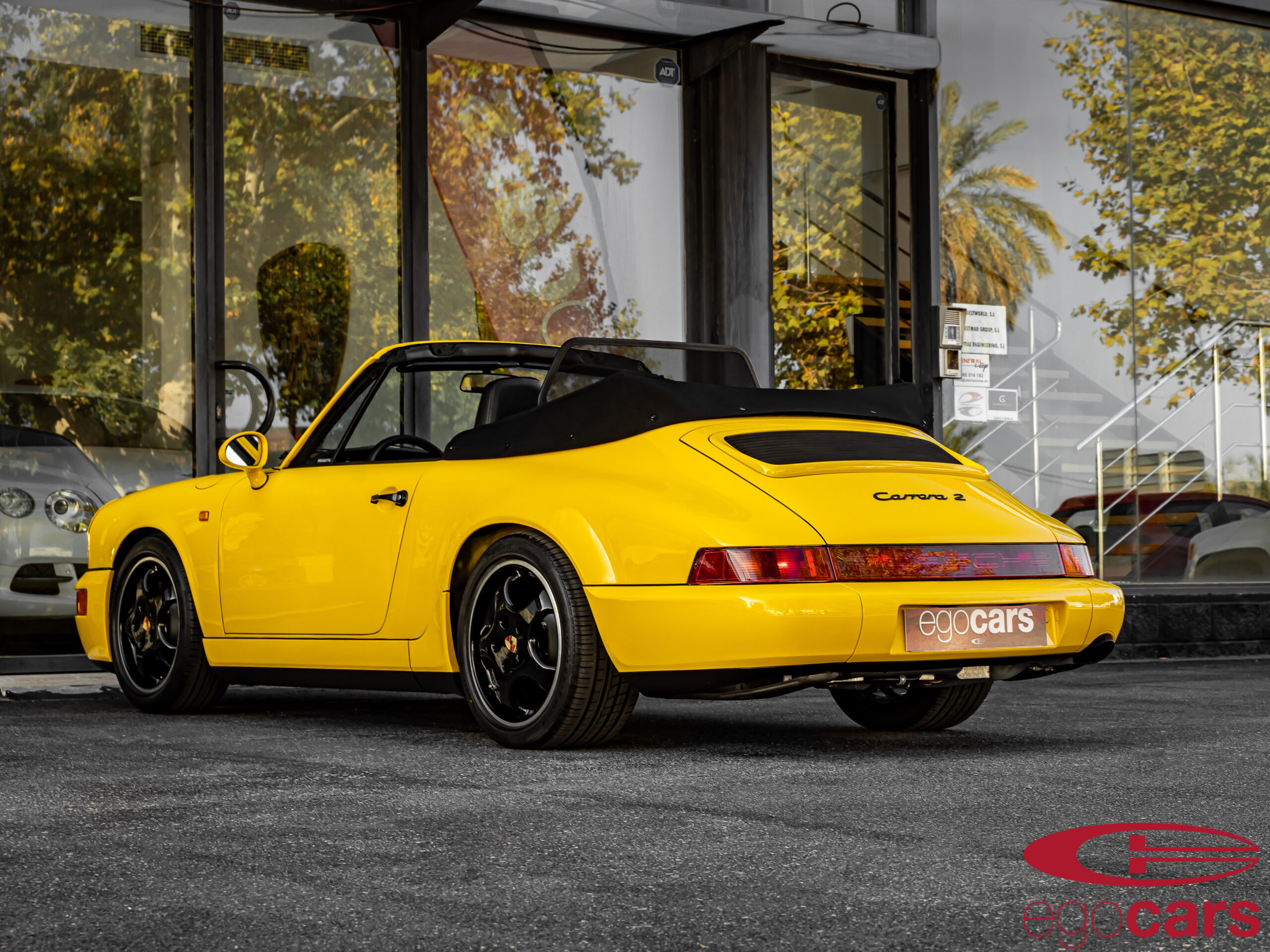 964-CARRERA-2-PTS-FERRARI-GELB-EGOCARS_9-scaled.jpg?1742578461521