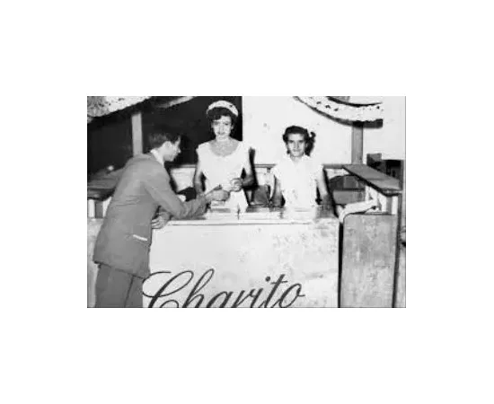 franquicia Charito 1953